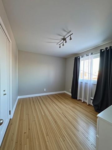 Appartement à louer - Montréal (Saint-Léonard) - Photo 3