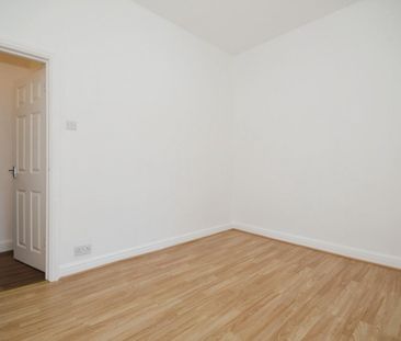 2 bedroom House To Let - Photo 3