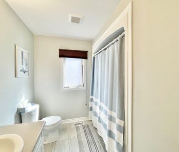 For Lease - 30 BOUNTY Avenue Unit# Main Floor w Partial Bsmt, Thoro... - Photo 1