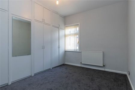 Wellington Street, Leek, Staffordshire, ST13 - Photo 5