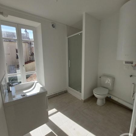 Location Appartement 1 pièce 22m² MEAUX 77100 - Photo 4
