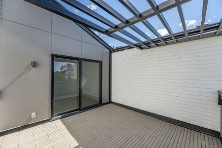 For Lease - 15 Lou Parsons Way Unit# 21, Mississauga, Ontario - Photo 2