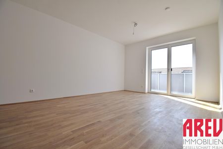 SCHÖNE 3 ZIMMER WOHNUNG MIT BALKON UND TOLLER AUSSTATTUNG! - Foto 3