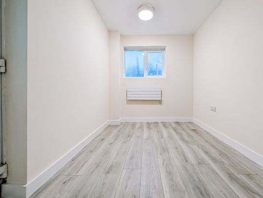 2 Bed Flat, The Grove, RG1 - Photo 1