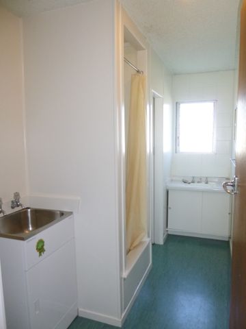 2 Bedroom Flat in Frankton - Photo 4