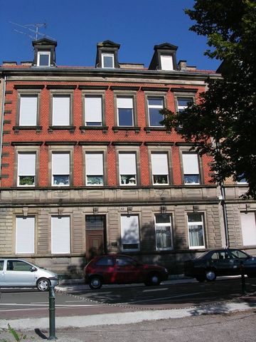 Location Appartement 2 pièces 30m² SARREGUEMINES 57200 - Photo 4