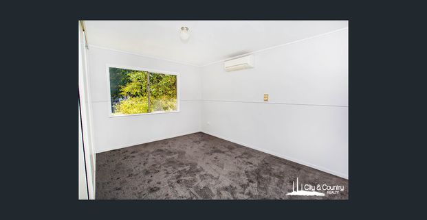 Family Home in Soldiers Hill! - Photo 1