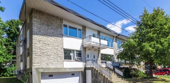 Cote St Luc 1 bed 1 bth Apartment for rent immediate occupancy - Photo 2