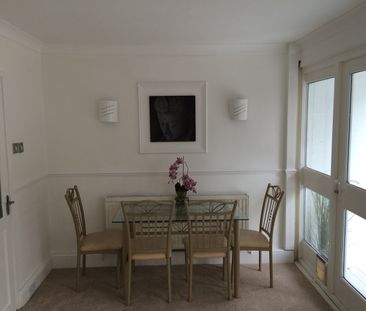 3 Bed Terraced House, Morris House, SW4 - Photo 3