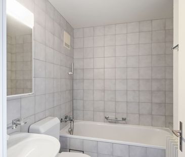 3.5 Zimmer, 89 m², 2. Stock - Photo 3