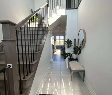 For Lease - 129 Union Boulevard, Wasaga Beach, Ontario - Photo 1