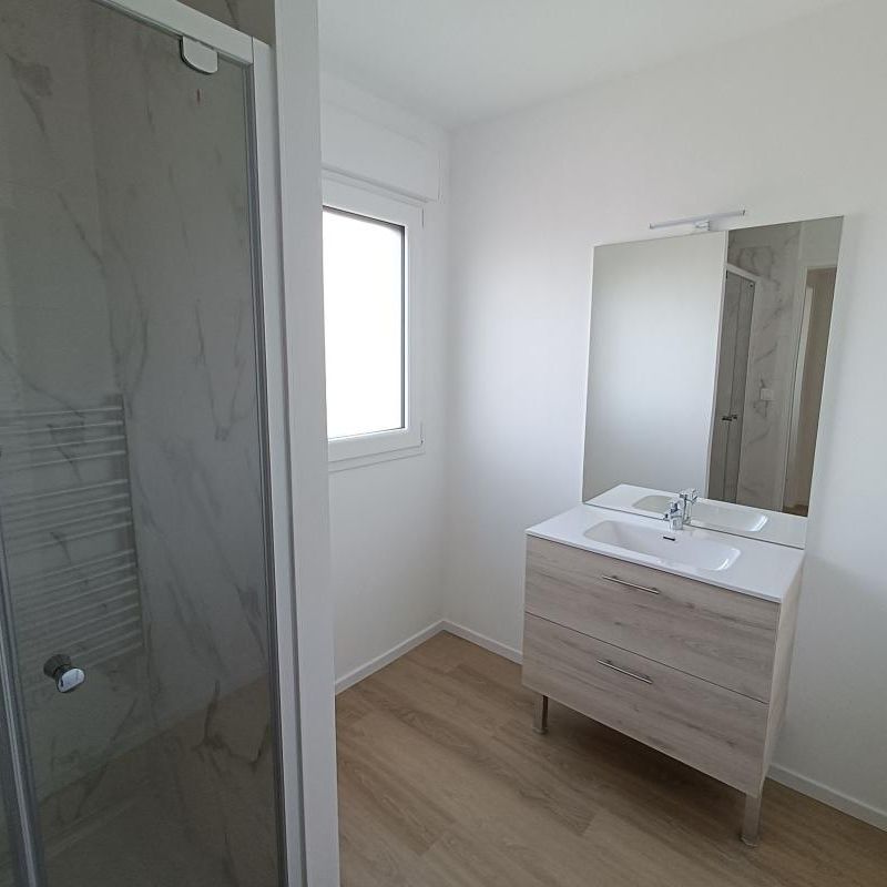 Location Appartement 2 pièces 55m² MONT DE MARSAN 40000 - Photo 1