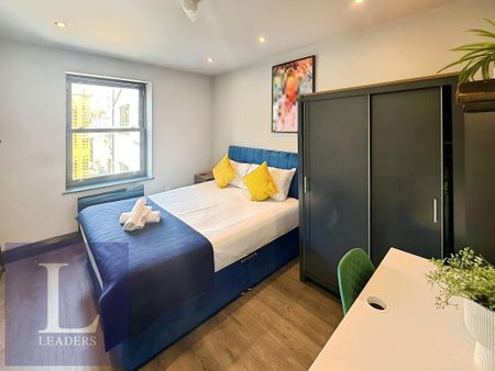 2 bedroom flat to rent - Photo 3