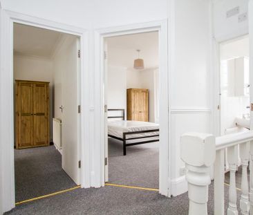 4 bedroom house to rent - Photo 2