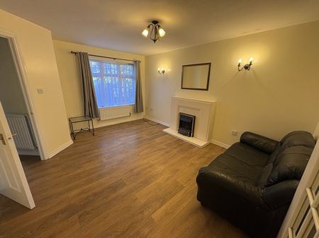 3 bedroom house to rent - Photo 2