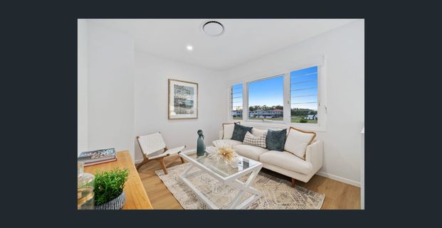 Stunning Waterfront Residence with Marina Views and 24 Hour Security - Photo 1