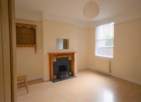 3 Bedroom Terraced To Let - Photo 2