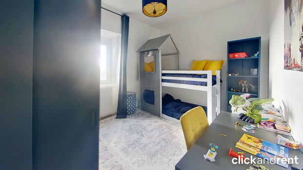 Spacieuse maison de 308 m², 9 chambres, jardin et piscine – Pontoise - Photo 1