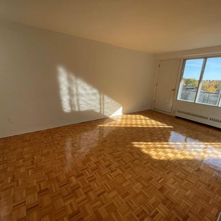 1 CH - 1 SDB - Montréal - $1,395 /mo - Photo 3