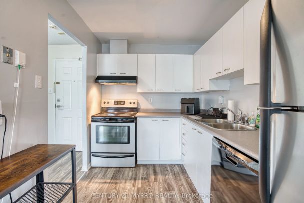 30 Chapman Court #104 - Photo 1