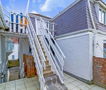 1 bedroom flat to rent - Photo 5
