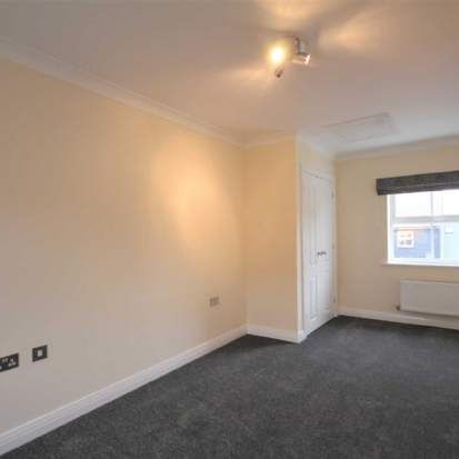 1 bedroom property to rent in Bracknell - Photo 1