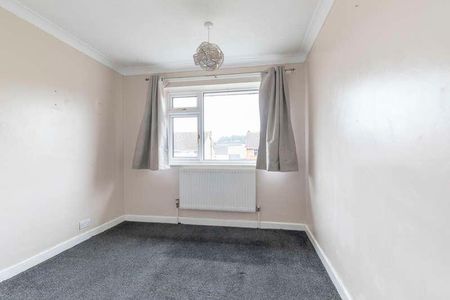 Paddocks Lane, Cheltenham, GL50 - Photo 3