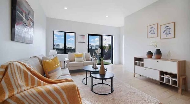 3 Bedroom Townhouse available - Photo 1