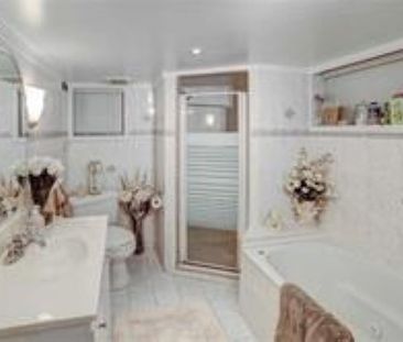 For Lease - 149 Lambton Avenue, Toronto, Ontario - Photo 5