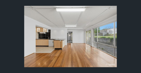 Classic Home with Stunning Hill Views - Photo 2