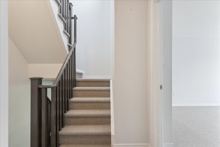 For Lease - 2441 Greenwich Road Unit# 121, Oakville, Ontario - Photo 2