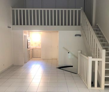 Appartement 2 pièce(s) 1 chambre(s) 52.75 m² - Photo 2