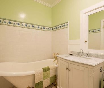 Character Filled Home in Prime Dromana Pocket - just a short stroll... - Photo 4