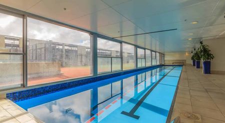 Penthouse Level City View Living Auckland CBD - Photo 4