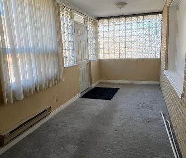 For Lease - 35 Verwood Avenue, Toronto, Ontario - Photo 4