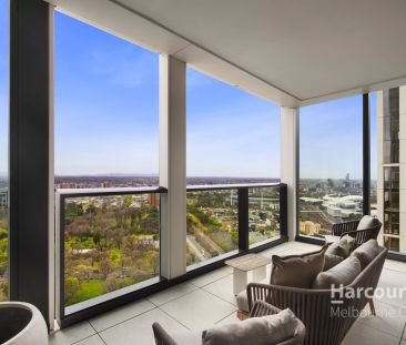Exclusive City Retreat: Furnished Luxury! - Photo 1