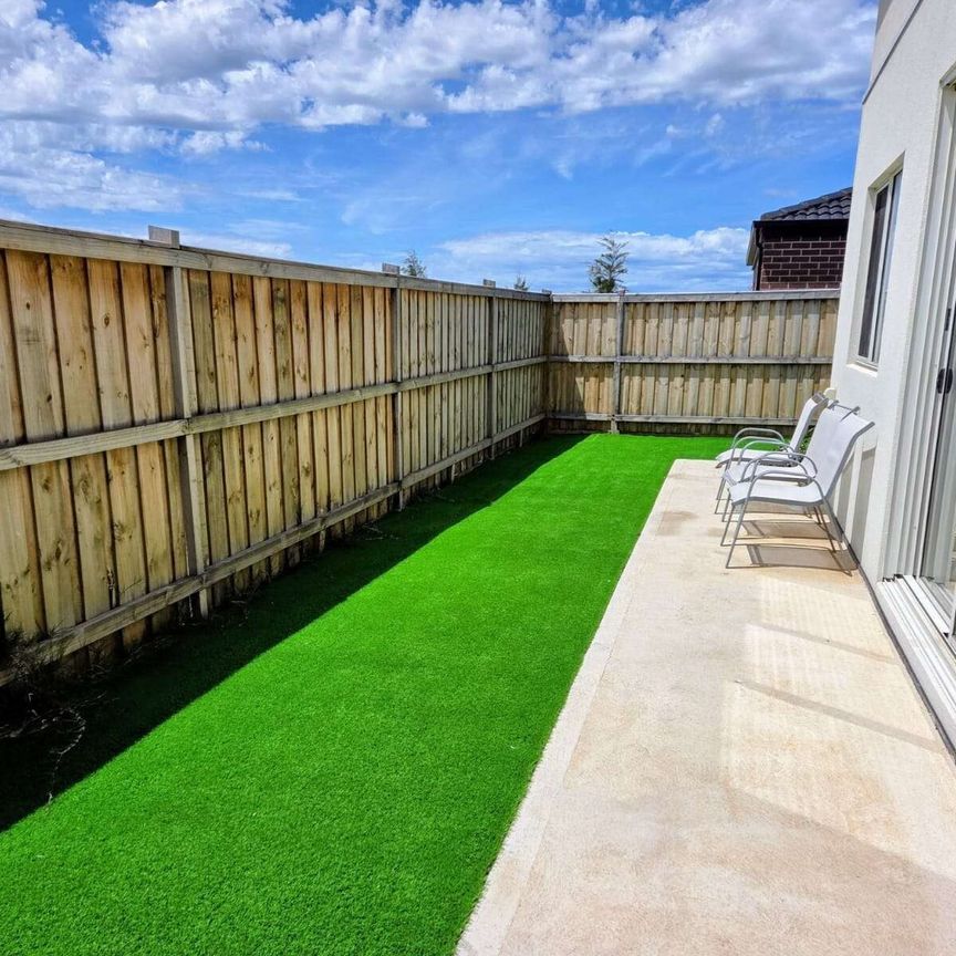 Wyndham Vale - Photo 1