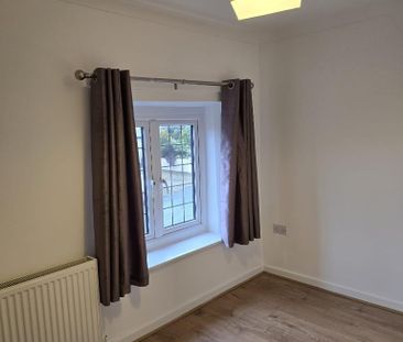 4 bedroom semi-detached house to rent - Photo 6