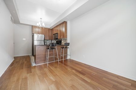 For Lease - 68 Carr Street Unit# TH21, Toronto, Ontario - Photo 4