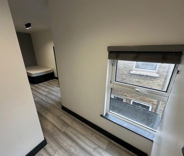 Studio Flat, Sunnydene Street, SE26 - Photo 3