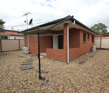 Great Two Bedroom Granny Flat - Photo 4