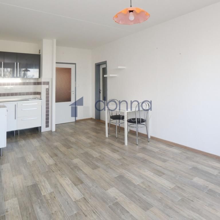 Pronájem bytu 1+kk 30 m2 - Photo 1