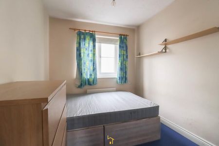 3 bedroom terraced house to rent - Photo 4