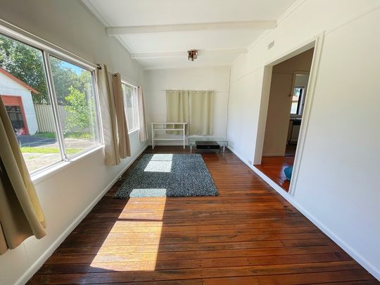 45 Elizabeth Street Granville - Photo 1