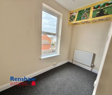 3 bedroom terraced house to rent - Photo 3