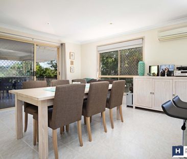 Family Home in Excellent Location - Photo 1