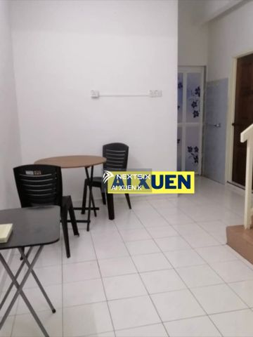 Simpang Ampat | 2 Storey Terrace | Near to Batu Kawan | Good Condition - Photo 2