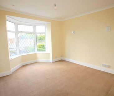 Aughton Road, Swallownest, Sheffield, Rotherham, S26 - Photo 2