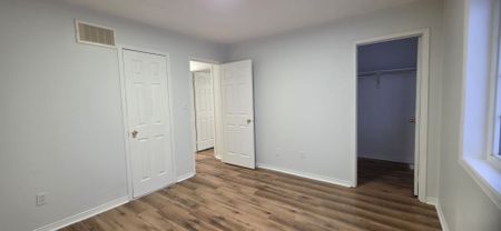 For Lease - 674 Brasswinds Trail, Oshawa, Ontario - Photo 3