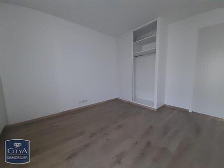 Location appartement 3 pièces de 61.9m² - Photo 3